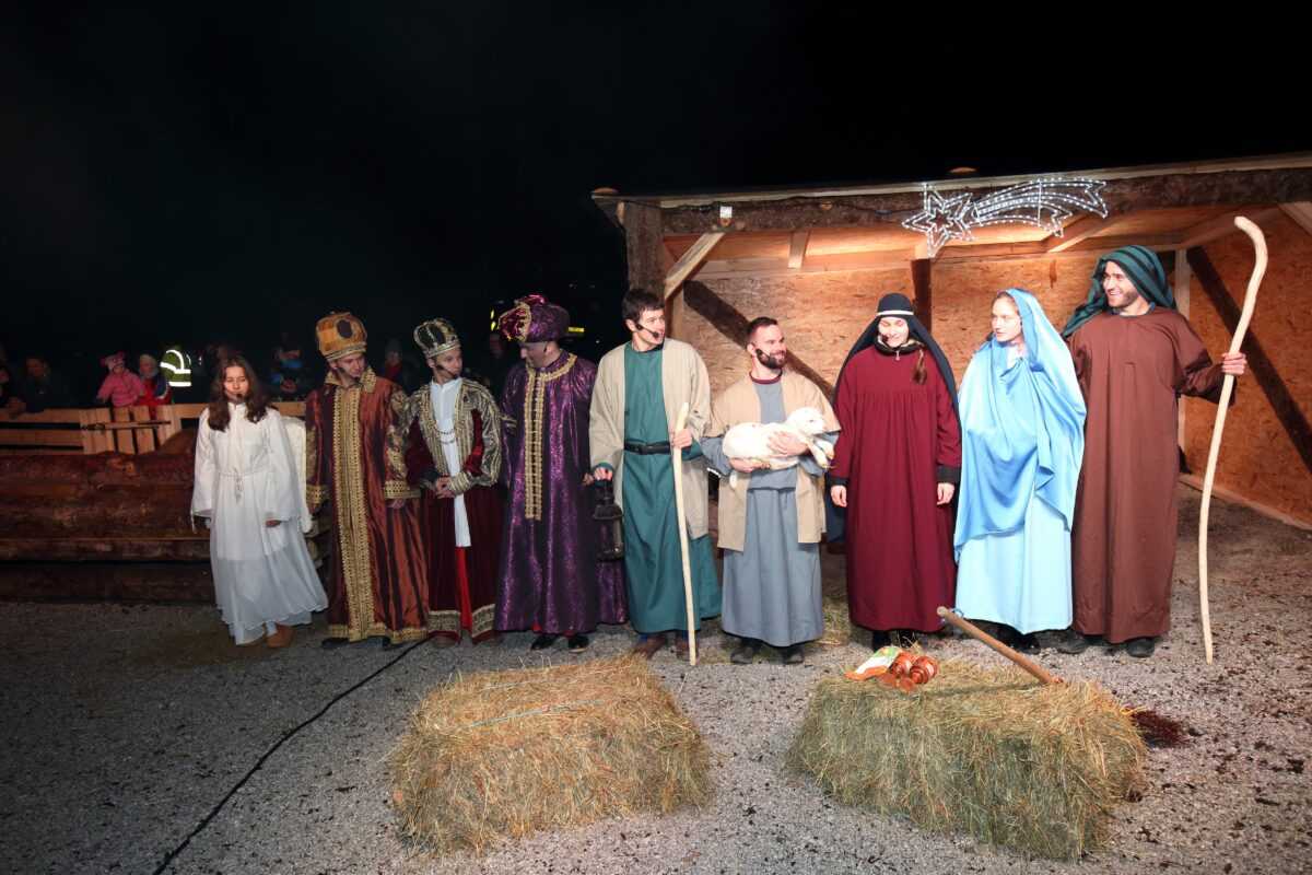 Live nativity scene