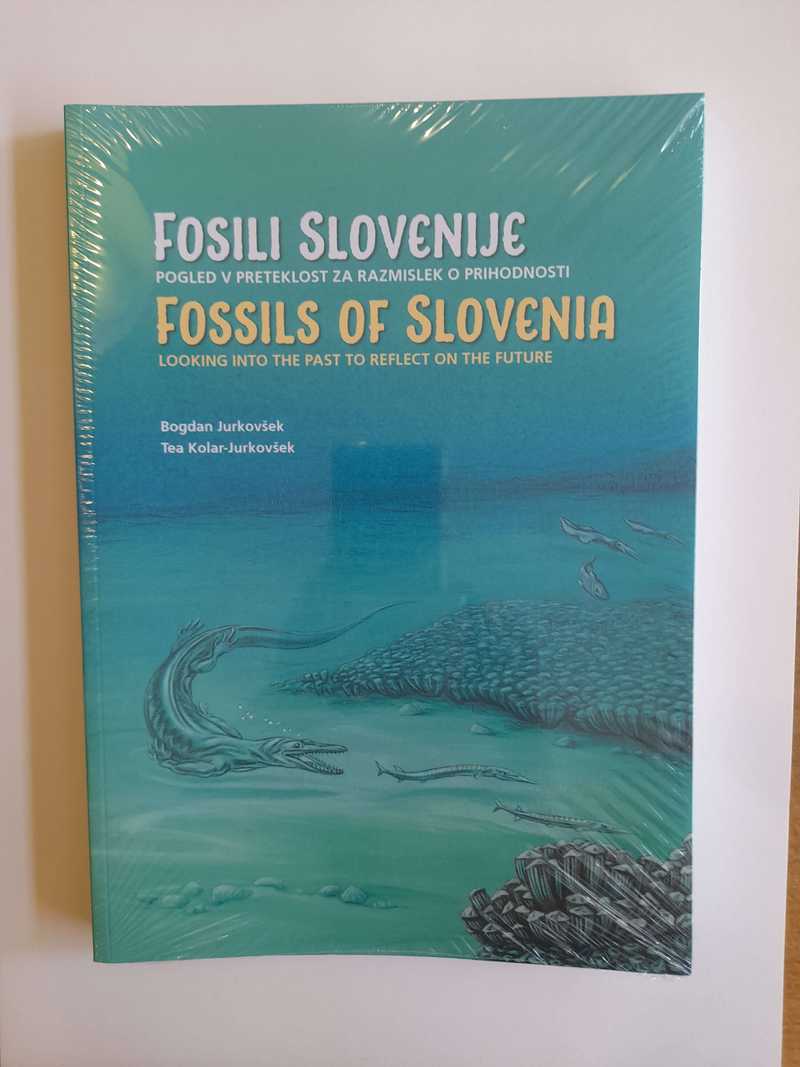 Knjiga Fosili Slovenije